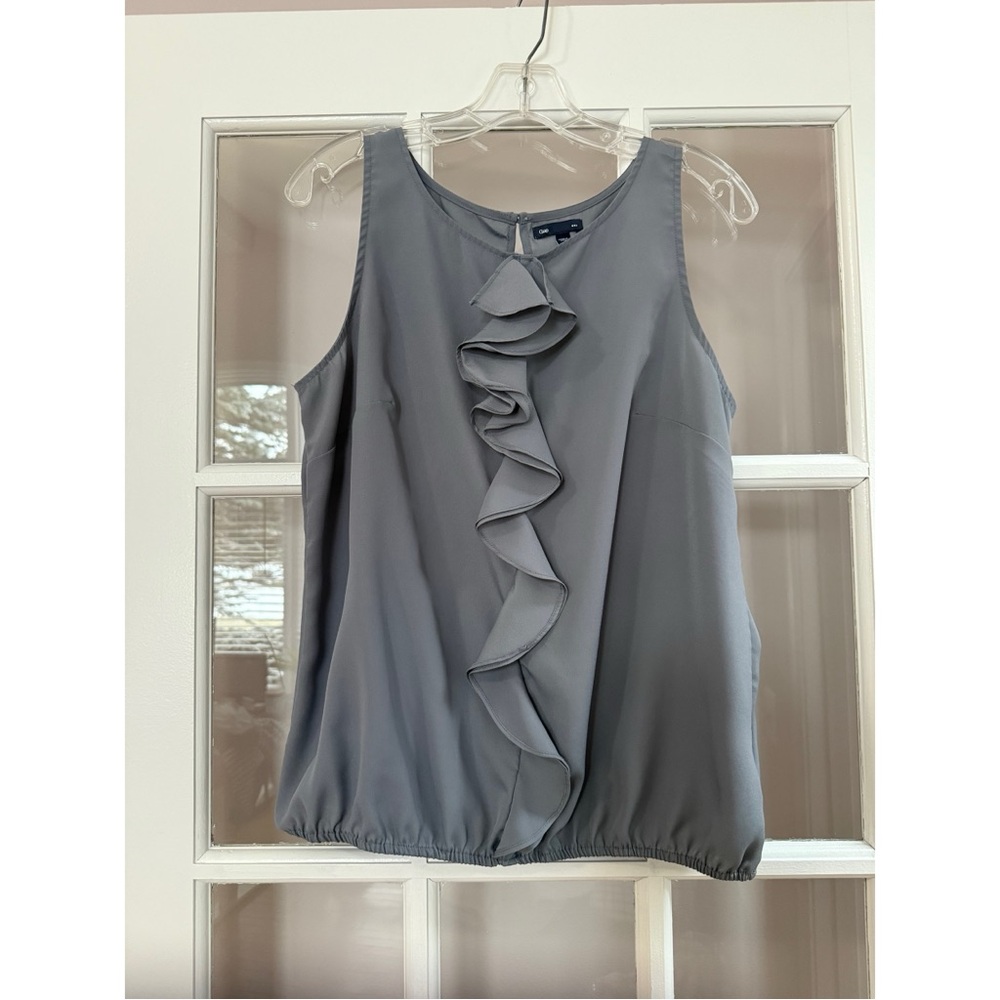 Gap Gray Ruffle Front Sleeveless Blouse